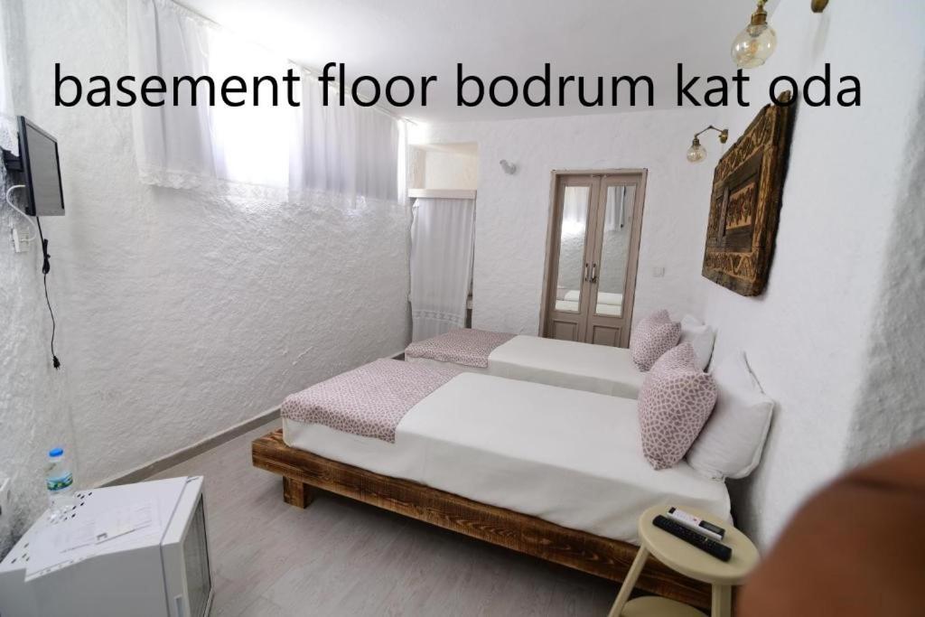 Kozanogluhan Butik Otel Alaçatı Luaran gambar