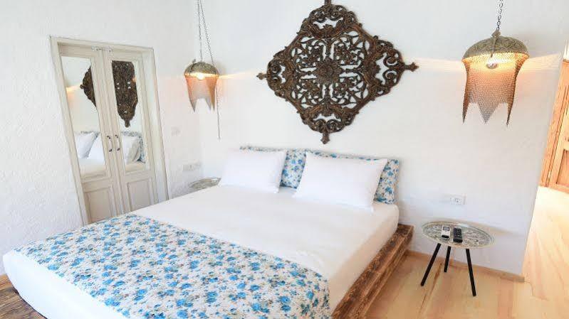 Kozanogluhan Butik Otel Alaçatı Luaran gambar